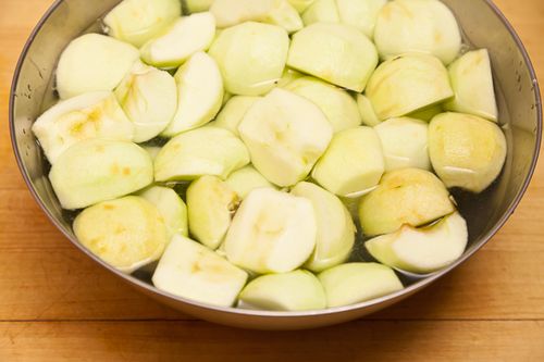 Judy Rodgers' Roasted Applesauce (and Savory Apple Charlottes)