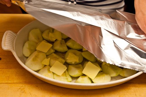 Judy Rodgers' Roasted Applesauce (and Savory Apple Charlottes)