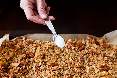 Nekisia Davis' Olive Oil and Maple Granola