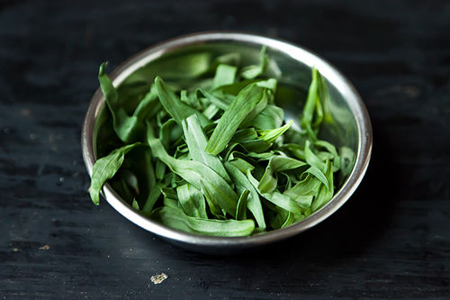 Molly Stevens' Sweet Braised Whole Scallions