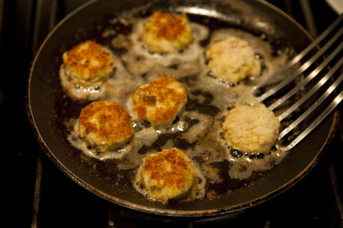 Brigit Binns' Crab Cakes