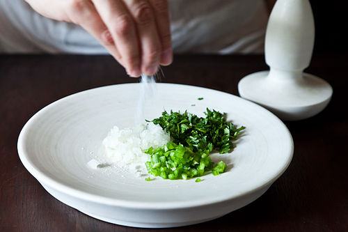 Roberto Santibañez' Classic Guacamole