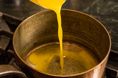 Olive Oil-Saffron Ice Cream with Burnt Orange-Caramel Swirl
