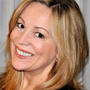 Janet Helm