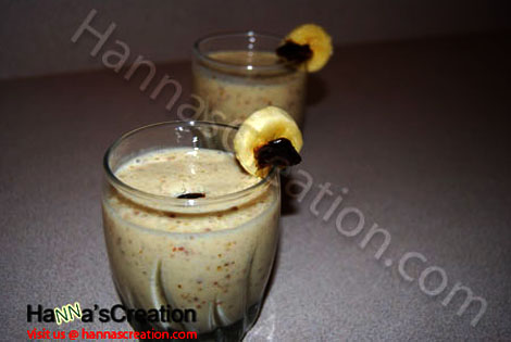 Banana Date Smoothie