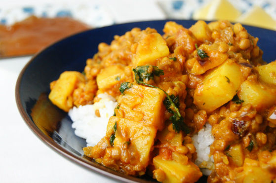 Indian red lentil and potato dhal