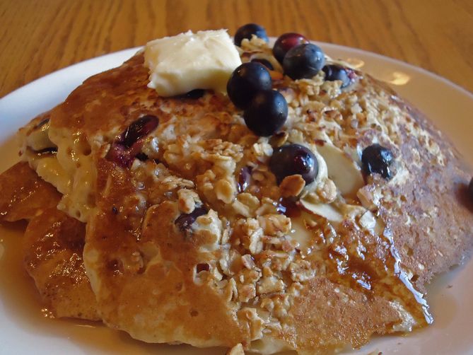 Blueberry Crisp Pancakes