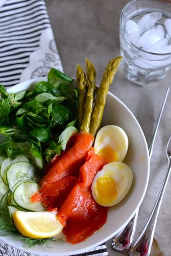Composed Salad of Smoked Salmon, Cucumber, Mâche, Egg, and Asparagus