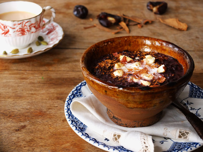 Coconut Black Rice with Dates and Cinnamon