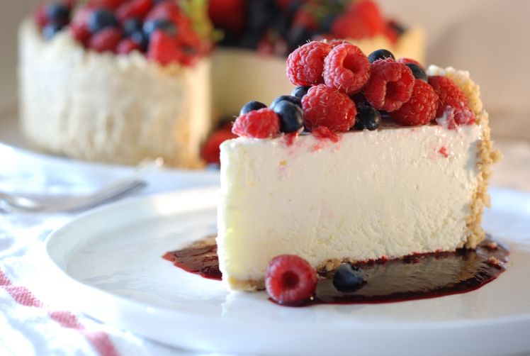 Frozen Lime Torte with Mixed Berries