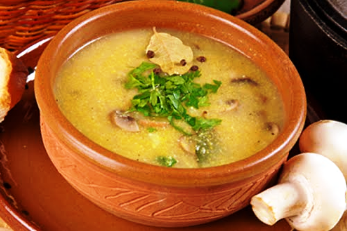 Potato Soup with Cornmeal and Mushrooms