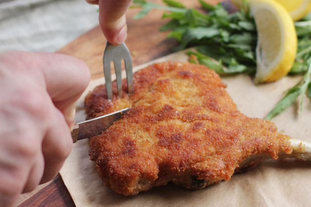 Chops, italian   alla Breaded Milanese  Cotoletta breaded Veal Milan  recipes Style veal