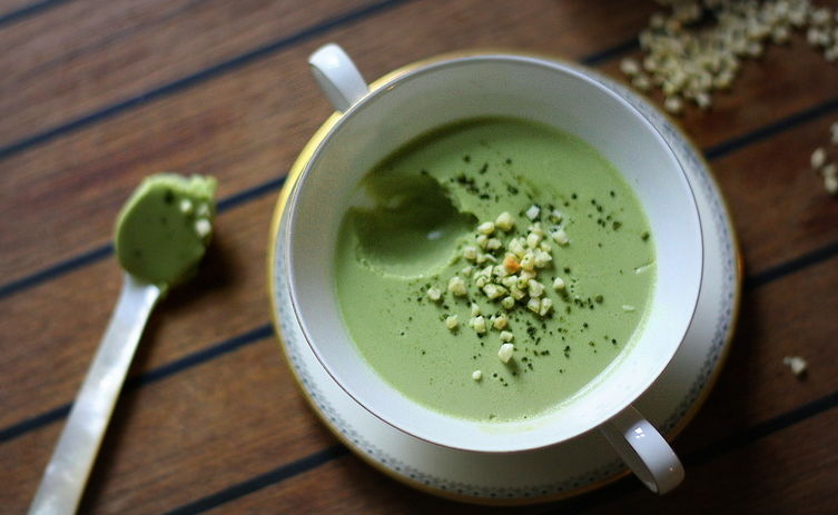 Matcha - White Chocolate Mousse