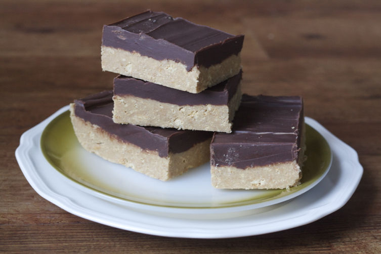 Essential Chocolate Peanut Butter Bars