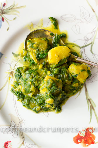 Spinach and Potato Curry | Palak Aloo
