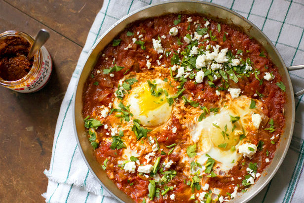 Tomato Achaar Shakshuka