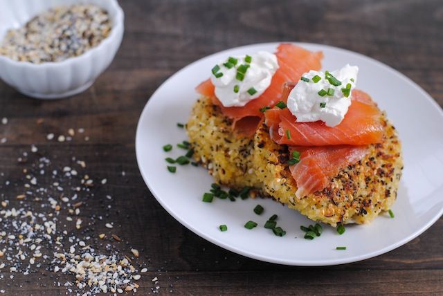 Everything Bagel Quinoa Cakes with Smoked Salmon and Crème Fraîche