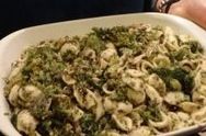 Sugo con i Broccoli alla Siciliana (Pasta with Broccoli, Olives and Pistachios)