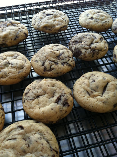 French Vanilla Chocolate Chip Cookies