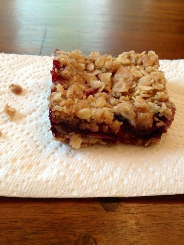 Mixed Berry and Walnut Crumble Bars