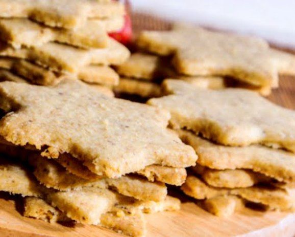 Old-Fashioned Melt-In-Your-Mouth Walnut and Citrus Cookies