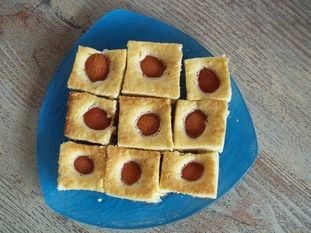 German Apricot Cake