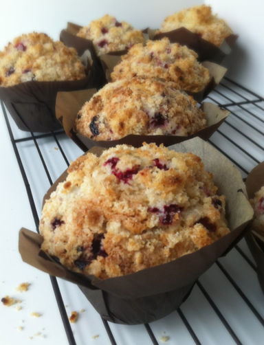 Partridgeberry (Lingonberry) Crumble Muffins