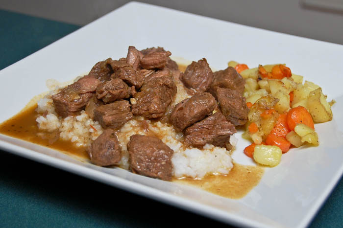 Beef Tips & Gravy