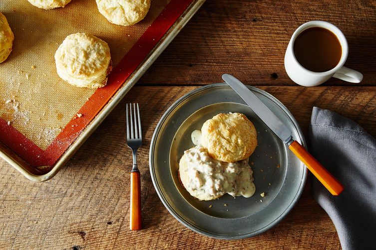 Buttermilk Biscuits with Sausage Gravy