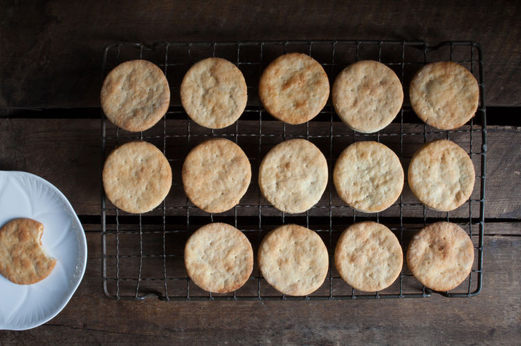 How to Make Rich Tea Biscuits