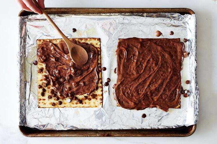 2014-0401_small-batch_chocolate-covered-matzoh-052
