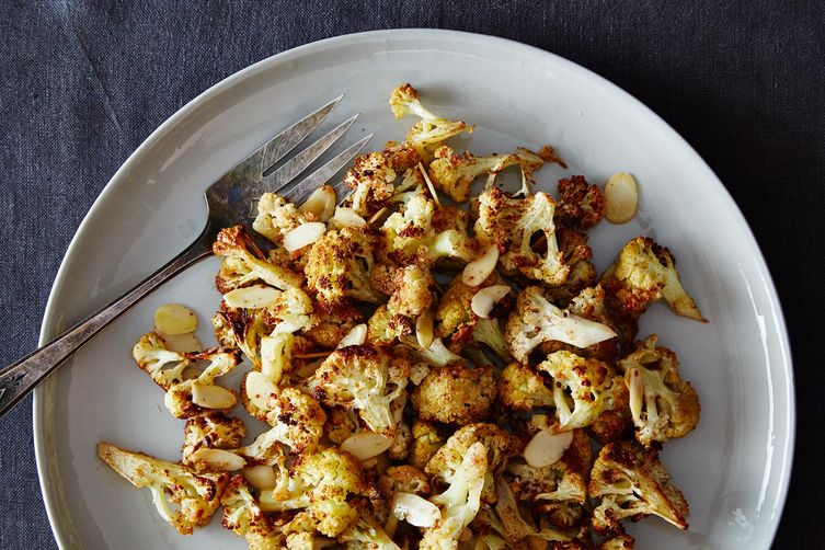 2014-0415_nicholas_roasted-spiced-almond-y-cauliflower-004