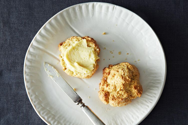 2013-0819_wc-drop-biscuits-molasses-butter-037
