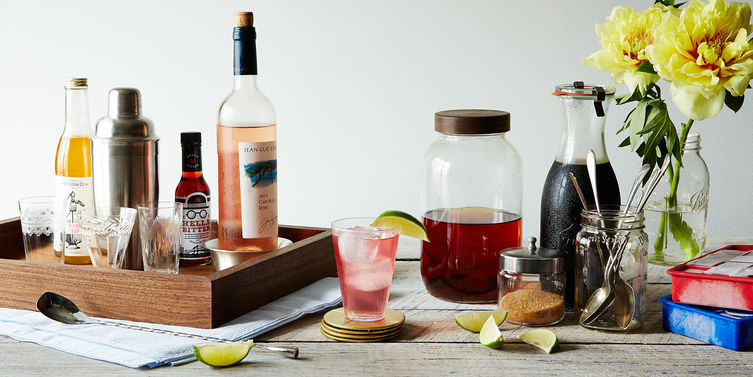Our Favorite Iced Drinks for Hot Weather