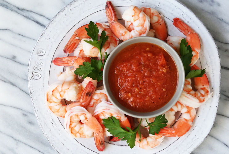 Cocktail-sauce-with-shrimp