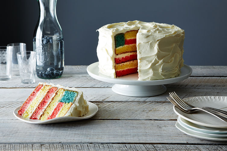 Flag-cake_food52_mark_weinberg_29-05-14_0648