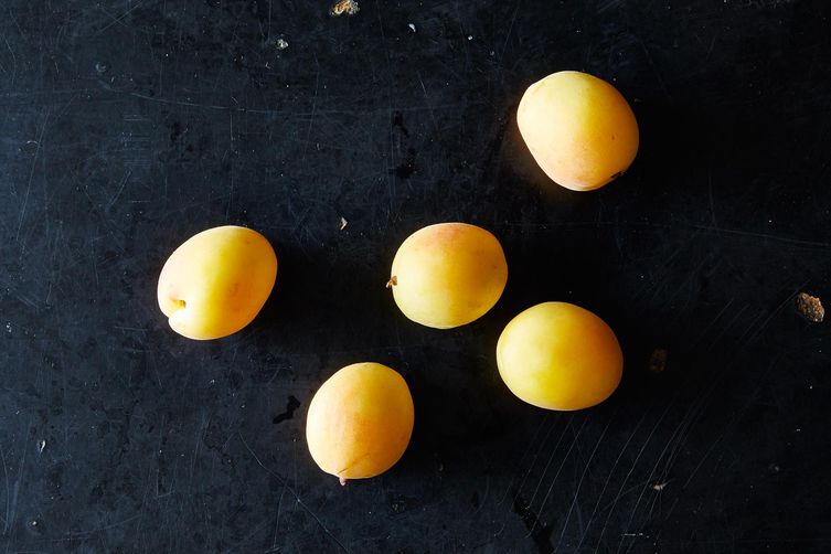 2014-0617_dnd_white-apricots-001