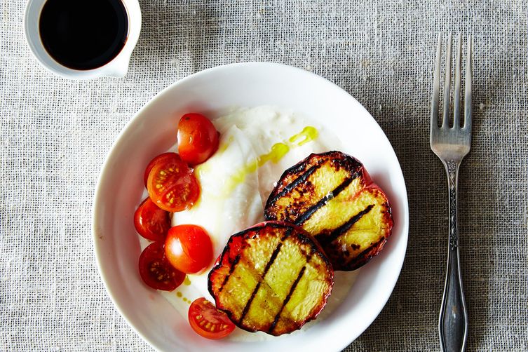 2014-0617_kc_how-to-grill-fruit-010