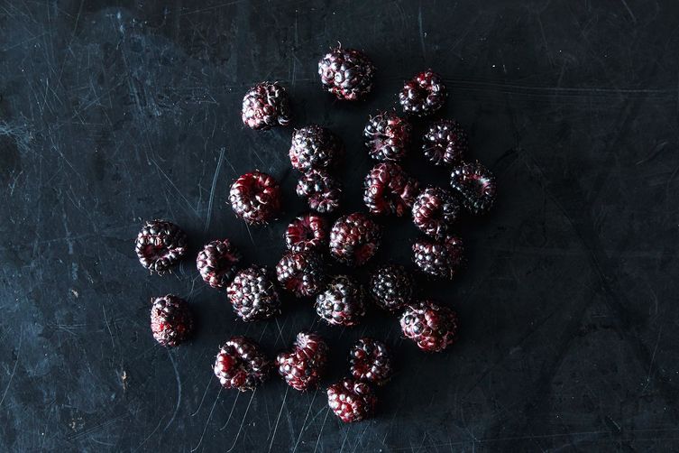 2014-0708_black-raspberries-002