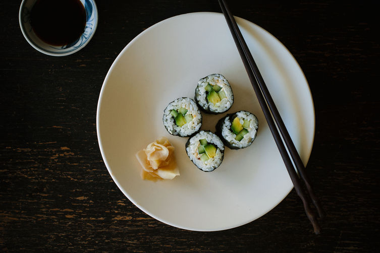 5 Links to Read Before Making Sushi