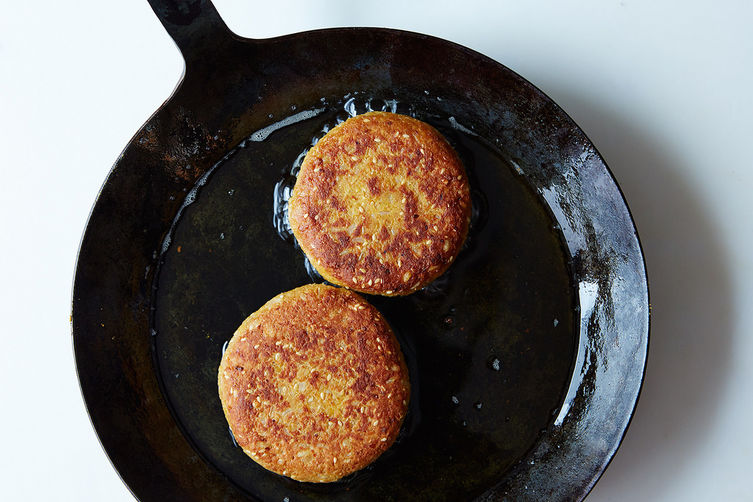 How to Make Any Veggie Burger Without a Recipe