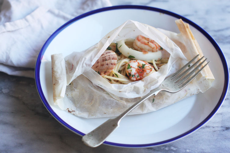 Seafood Spaghetti Baked in Paper (Spaghetti al Cartoccio)