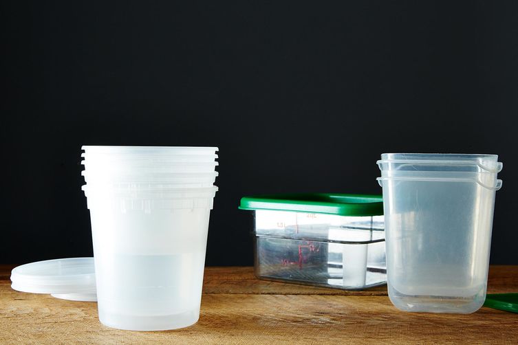How to Get Smells and Stains Out of Tupperware