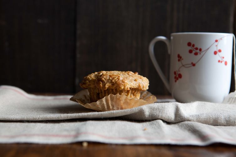 Apple Cheddar Muffins