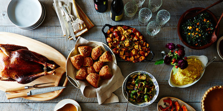 5 Reasons to Serve Buffet-Style