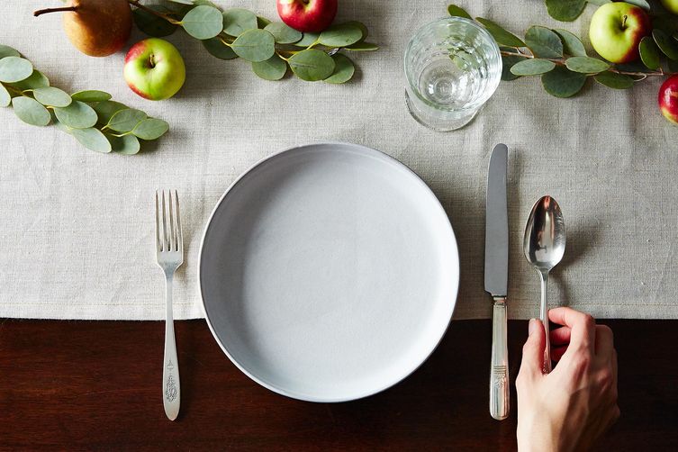 3 Ways to Set a Holiday Table