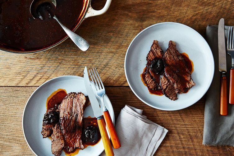 5 Nontraditional Thanksgiving Roasts + What to Serve with Them