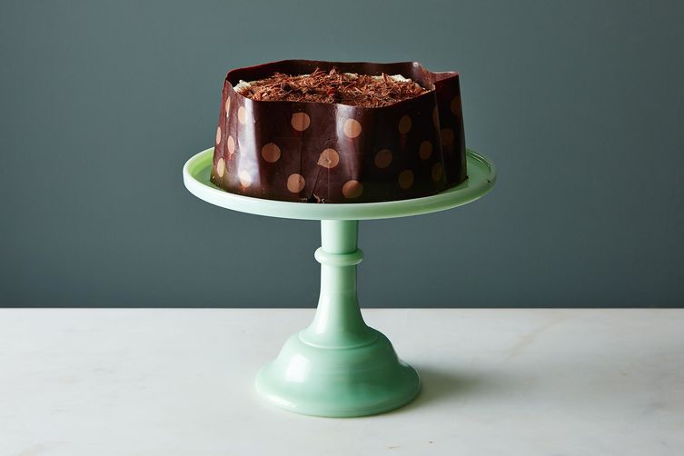 The Easiest Way to Make the Fanciest Cake