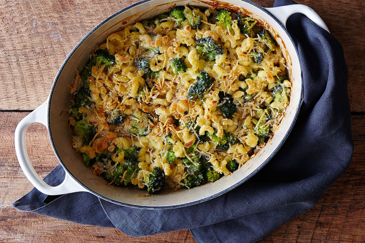 Macaroni-and-Cheese (& Broccoli) Casserole