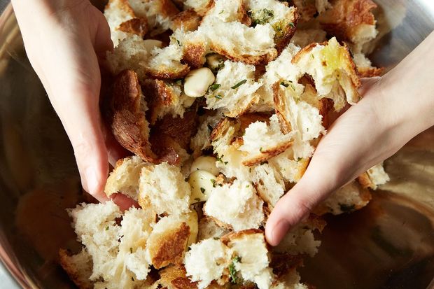 Roasted Chicken with Garlic and Bread
